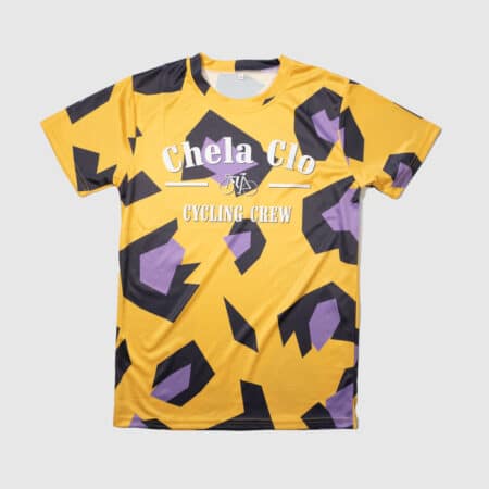 Chela Clo es la camiseta técnica de print digital moderno de la marca